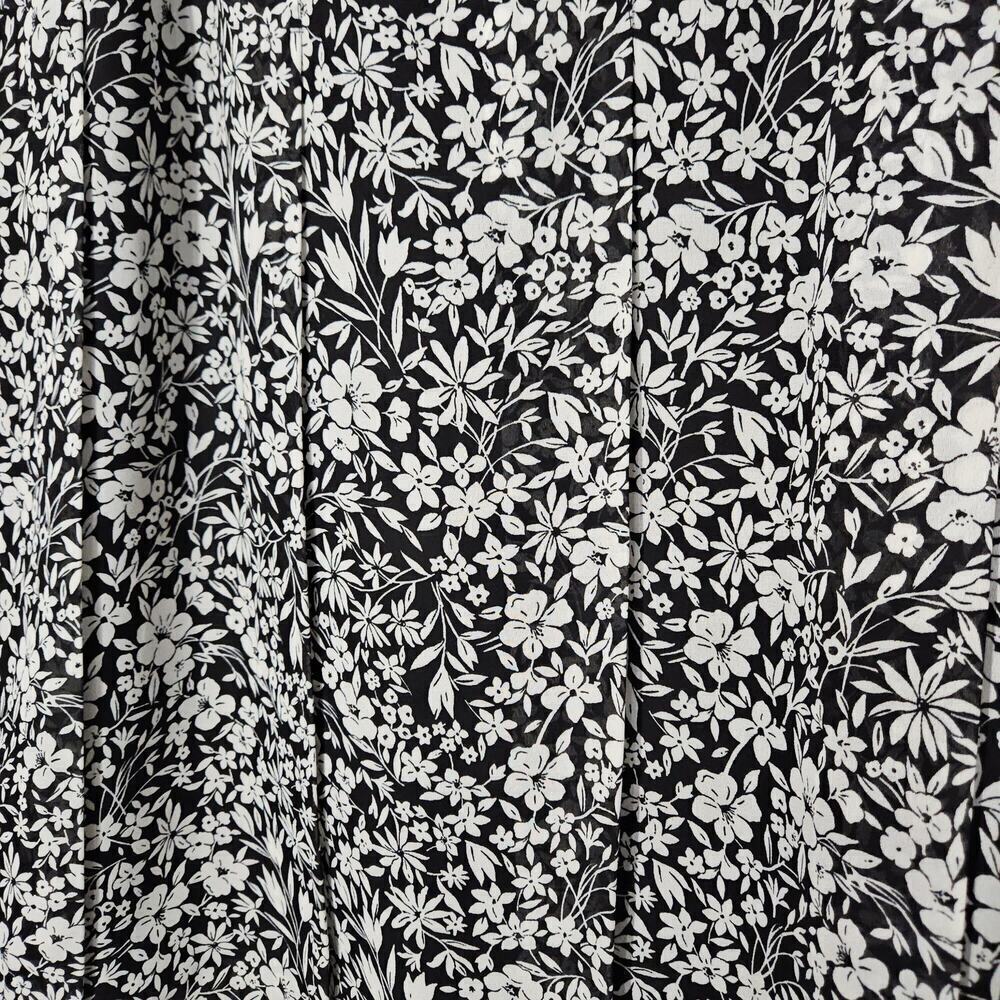 Charter Club Pleated Midi Black/White Floral Skirt Size 16W Cottagecore - Picture 3 of 7